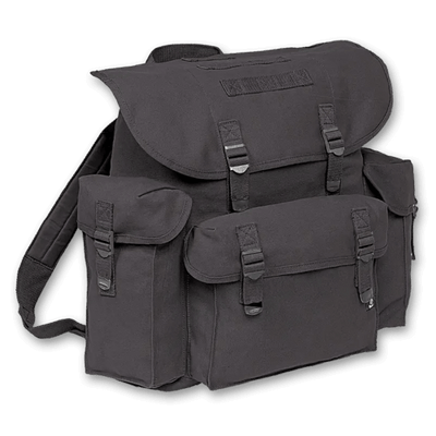 Pocket Military Bag with lightly padded shoulder straps, metal closures, and 3 outside pockets. 40L capacity.